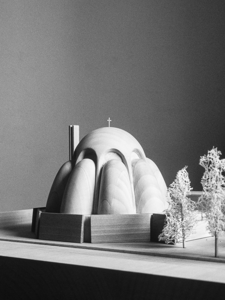 church tirana-side detail